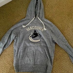 Vancouver Canucks sweatshirt